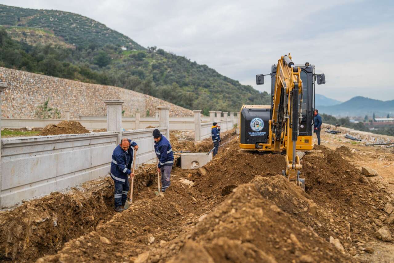 Milas’ta Taziye Evi ve Hurdacılar Çarşısı Çalışmaları Sürüyor 3
